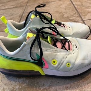 Women’s Nike Air Max Up